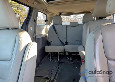 2015 Toyota Sienna Xle from USA, damaged, VIN 5TDDK3DC2FS099069